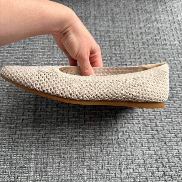 Vivaia Aria Mesh Pointed Toe Ballet Flat Size 39 - Picture 3 of 9